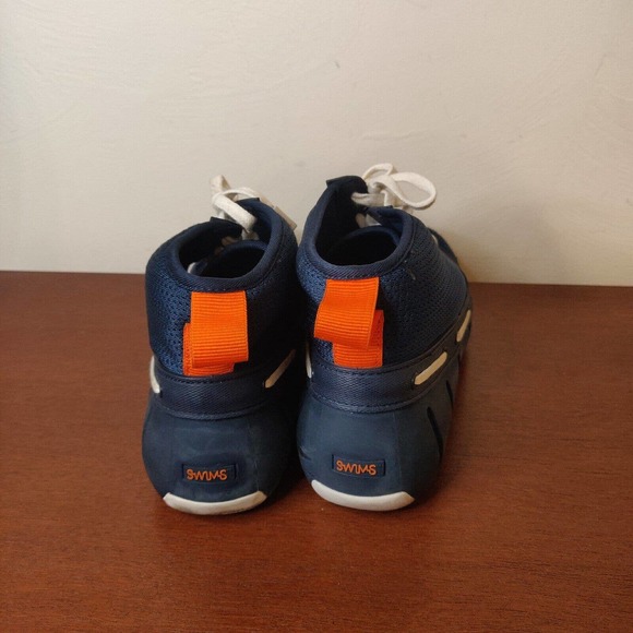 Swims Women's Water Shoes Navy Blue Lace-up Sneakers Size 7. - Picture 3 of 7